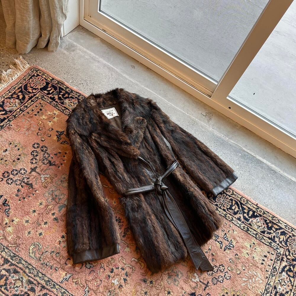 MEIER & FRANK Women's Medium Jacket Brown Fur Leather Belt 1960s Needs Repairs